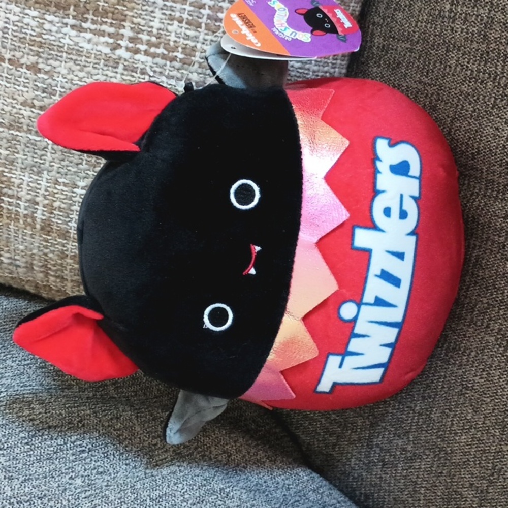 nwt halloween squishmallow lon bat twizzler wrapper costume